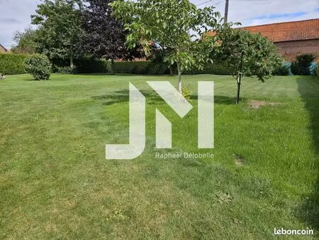 terrain 750 m² sebourg