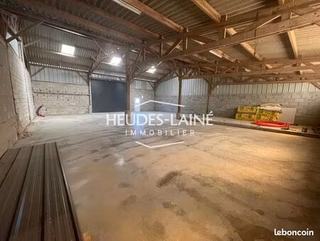 local commercial 280 m²