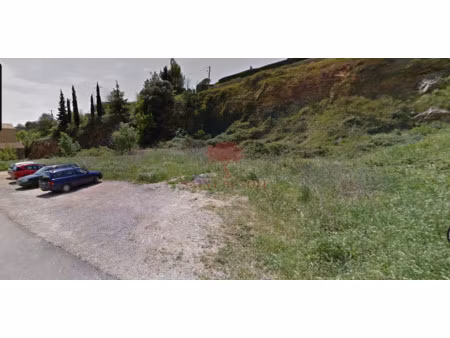 a vendre terrain constructible à nebian