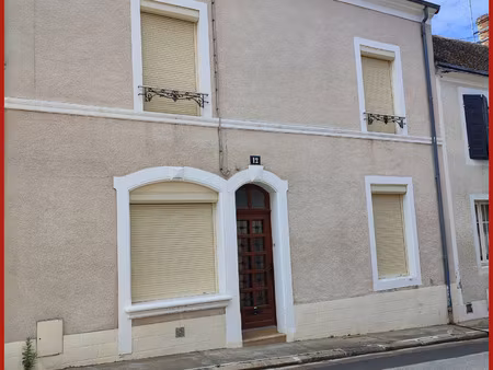 vente centre . ensemble immobilier 164 m2 avec cour centrale