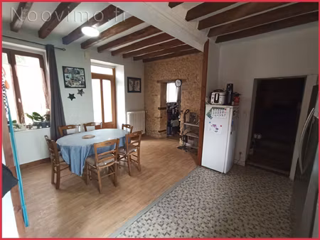 vente maison 3 chambres sur 1728m² de terrain  dépendances