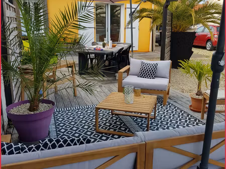 vente charmante maison au calme avec beau salon