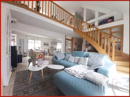 vente pavillon récent 3/4 chambres  grd terrain  double garage