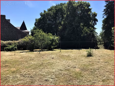 vente grande bâtisse à rénover avec un terrain constructible