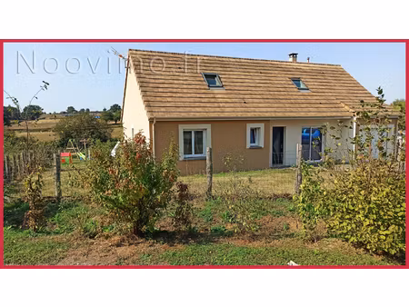 vente maison de 140m² sur 1375m² de terrain. au calme