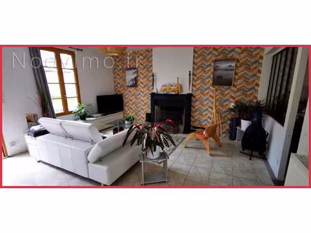 vente maison 2 chambres rénovée avec 1800m2 de terrain