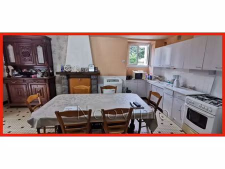 vente maison en pierres avec terrain de 1900m2 et dépendances