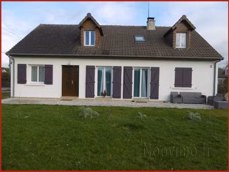 vente centre de torcé en vallée. pavillon 126 m2 2 garages 4 chambres terrain de 1000m2