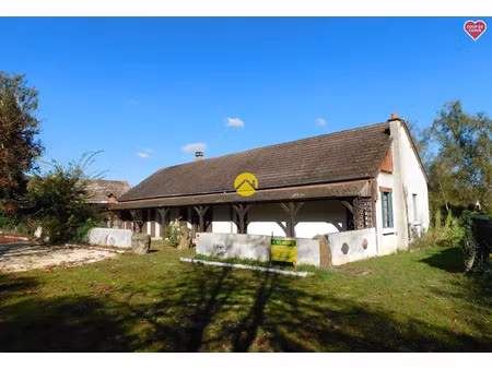vente maison 4 pièces 130 m² graçay (18310)