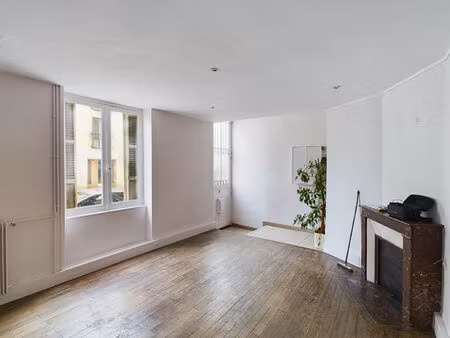 bureaux nevers 108m²