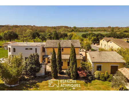 villa avec piscine de style néo contemporain  farniente et dolce vita...