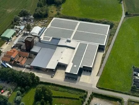 ensemble semi-industriel de 16.640m²