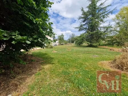 terrain à bâtir d'env.525m2 situé au calme