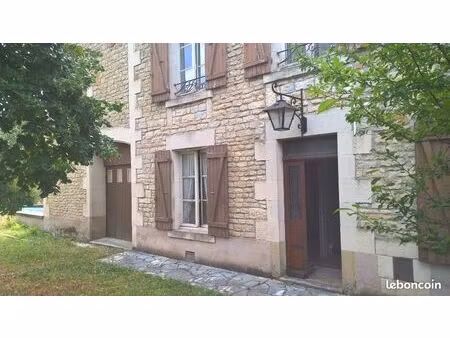 maison à 58460 corvol