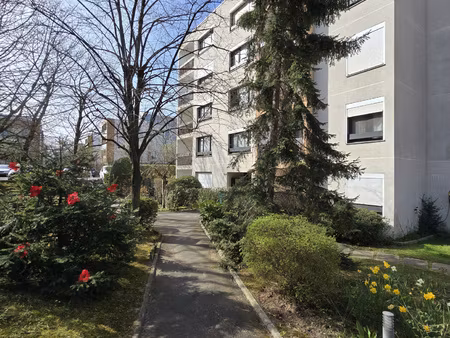 appartement 5 pieces traversant et lumineux bondy