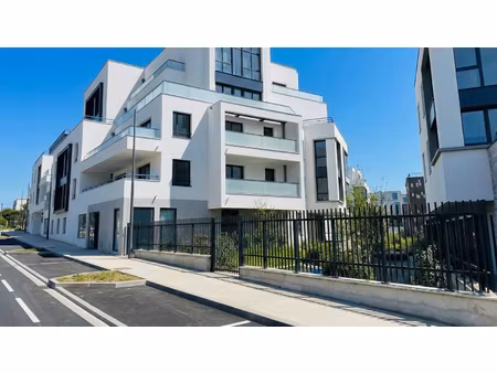 appartement 4 pièces / terrasse et jardin d'hiver / 2 parking - 673 000€