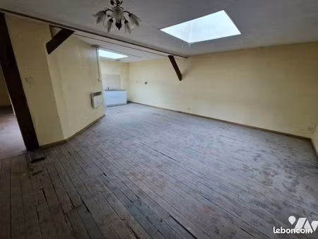 immeuble 450 m² guise