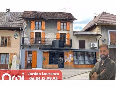 immeuble saint-joseph-de-rivière 134.5 m² t-4 à vendre  85 000 €