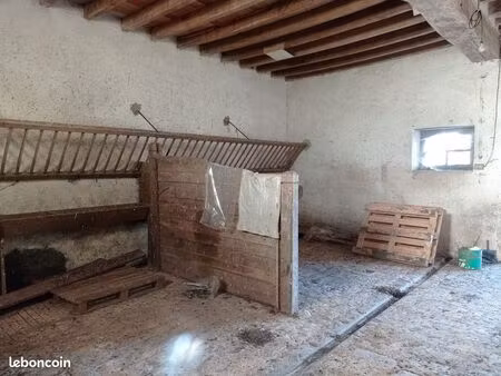 immeuble 91 m² touillon