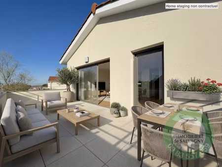 a vendre t4 de 80 m2 avec terrasse et parking à la tour de s