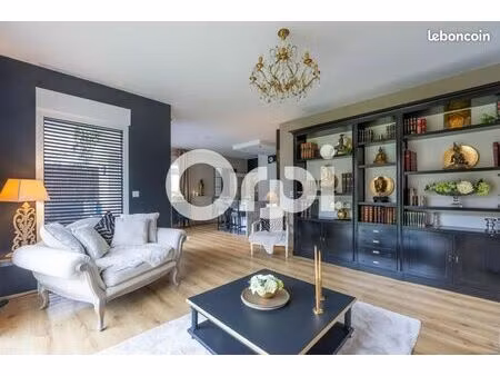 appartement 4 pièces 100 m²