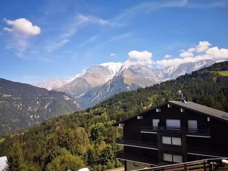 location meublée appartement 2 pièces 40 m² à saint-gervais-les-bains (74170)  700 €