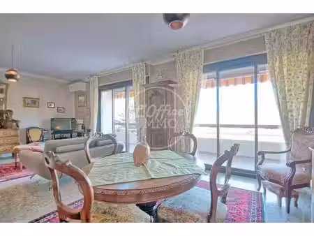 vente appartement toulon 83000 - - surface privée
