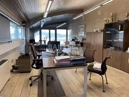 bureau de prestige de 805 m2 en location - fréjus  france