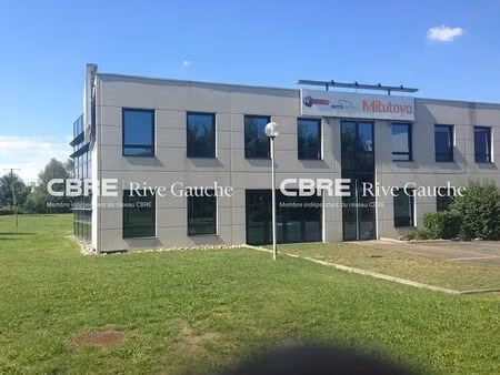 location bureau geispolsheim 906 m²