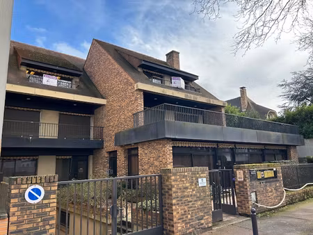 bureaux 105m² divisible a partir de 50 m²