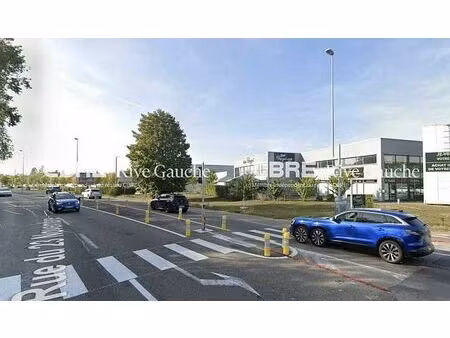 location bureau ostwald 905 m²