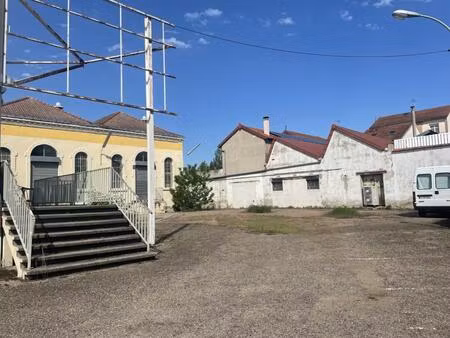 local / entrepôt - hyper centre