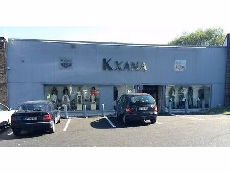 location commerce champigny sur marne 613 m²