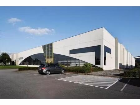 aeropole - entrepôt avec bureaux