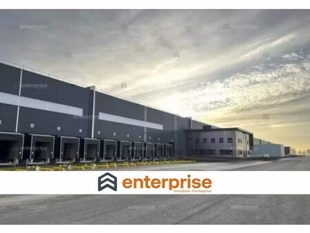 location local commercial