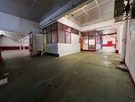 local commercial de 106m²