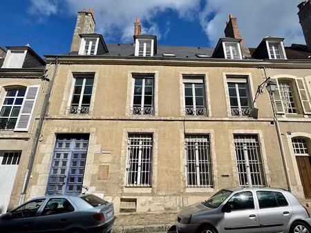 location locaux professionnels 16 pièces 378 m² à chateaudun (28200)  2 640 €