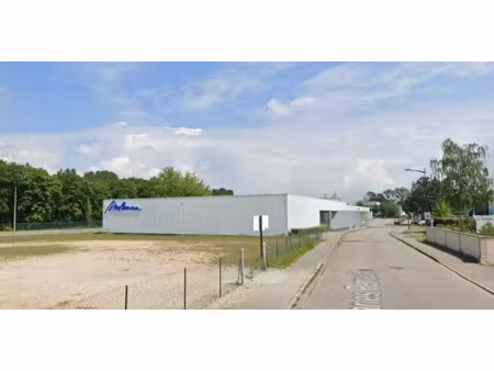 local commercial / d'activites a louer