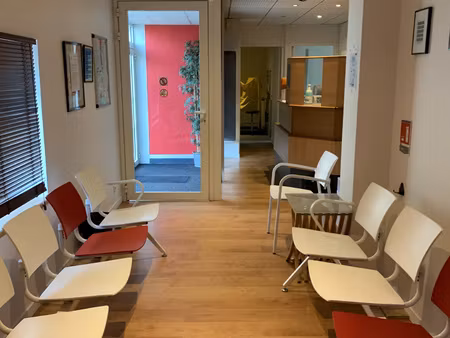 local professionnel latresne