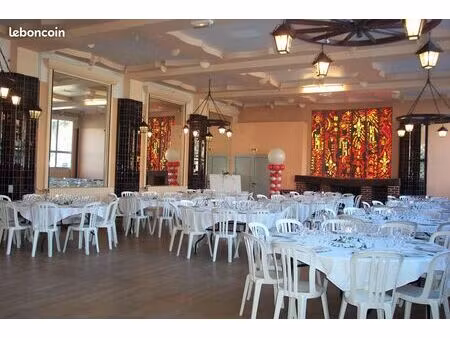 local commercial  salle de réception 150 m² neufchâtel-en-bray