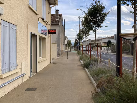 local commercial de 90m2