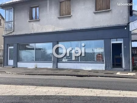local commercial 83 m²