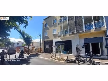 local commercial - 60m ²