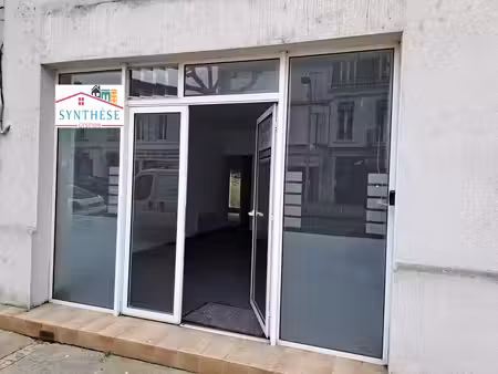 location local commercial saintes 17100 - - surface privée
