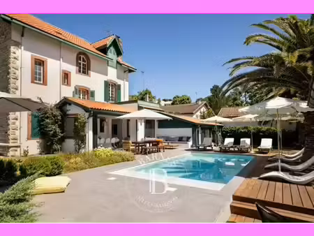 maison de 6 pièces de luxe en location à biarritz  france