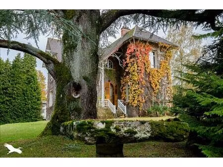 vente maison 8 pièces 220 m² bourganeuf (23400)