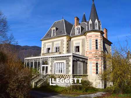 château 21 pièce(s)  marignac