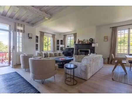 maison de prestige en location deauville  normandie