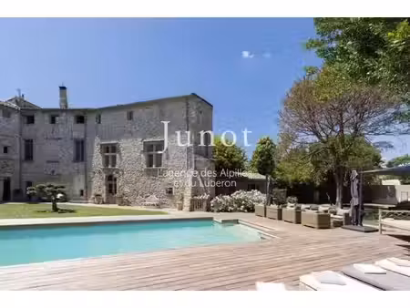 maison de luxe de 11 pièces en location à l'isle-sur-la-sorgue  france