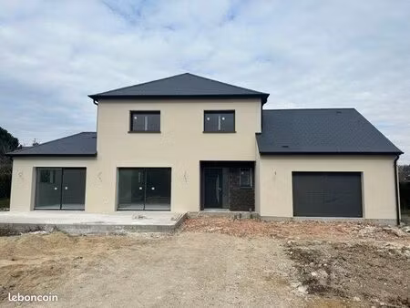 maison 5 pièces 130 m²